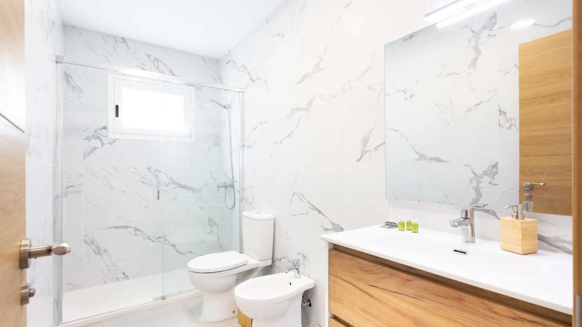 Alma Del Sur Apartment Los Cristianos  0*, Los Cristianos (Tenerife) Spain